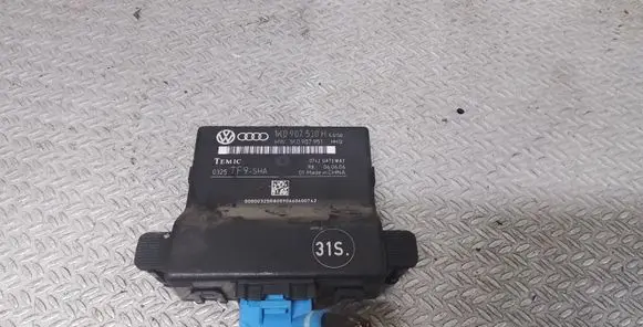 Skoda Octavia Mk2 (1Z) Gateway control module 1K0907530H