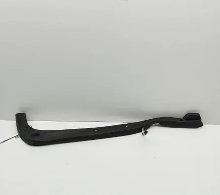 Maserati Levante Other trunk/boot trim element 670042775 670042062