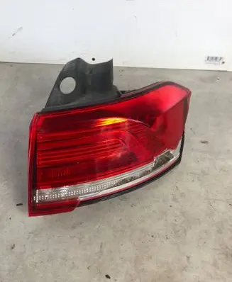 Volkswagen PASSAT B8 Rear/tail lights 3G9945312 195293