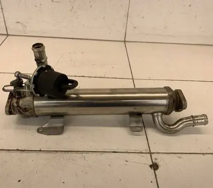 Volkswagen PASSAT B6 EGR valve cooler 03L131512B 03L131512L
