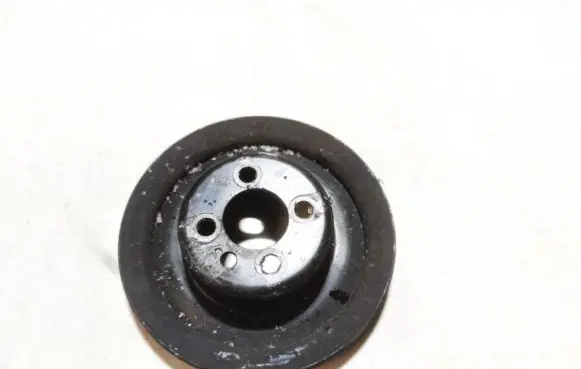 Seat Ibiza II (6k) Crankshaft pulley 028105253A