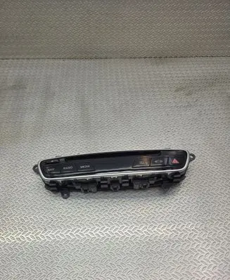 Mercedes-Benz V Class W447 Head unit multimedia control A4479053700