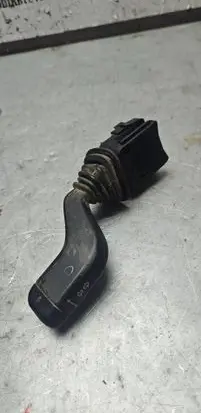 Opel Zafira A Indicator stalk 90560990 12263700