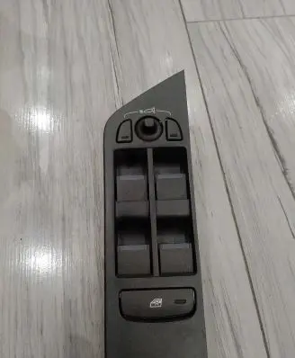 Land Rover Range Rover Evoque L551 Quarter vent window switch GJ32-1454C-AB