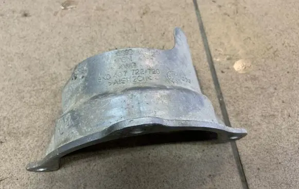Audi A6 S6 C7 4G Other front suspension part 8K0407722 8K0407720