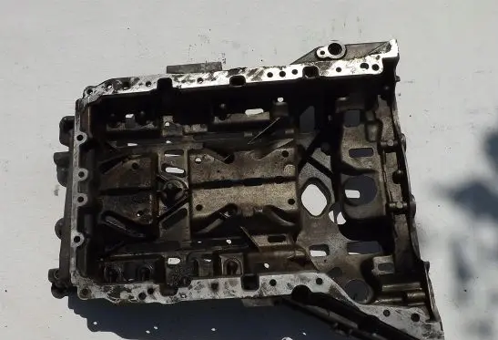 Mercedes-Benz E W212 Oil sump A6510140200