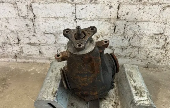 BMW 1 E81 E87 Rear differential