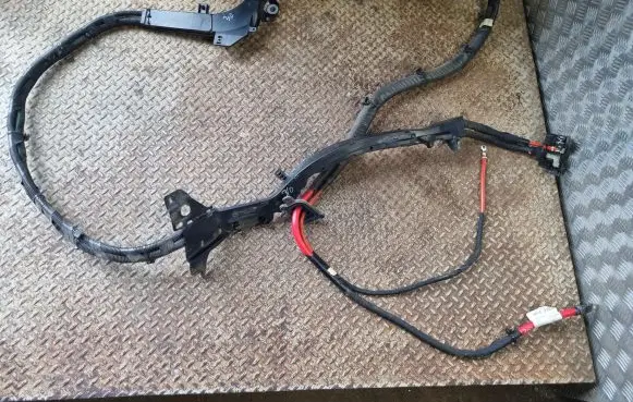 Volvo XC60 Positive cable (battery) 33422099 31665302 31665302AC
