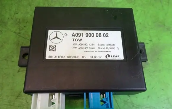 Infiniti QX30 Other control units/modules A0919000802