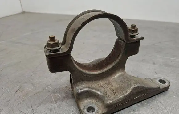 Ford Mondeo MK IV Driveshaft support bearing bracket AV613K305FA