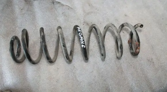 Renault Megane II Rear coil spring