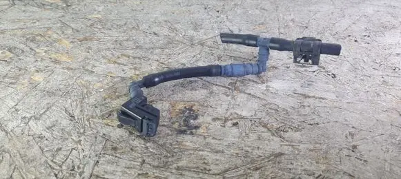 Mercedes-Benz R W251 Windshield washer spray nozzle A2518601147