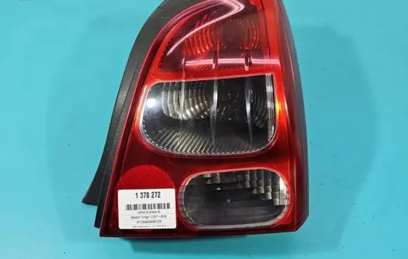 Renault Twingo II Rear/tail lights IMPRK1378272