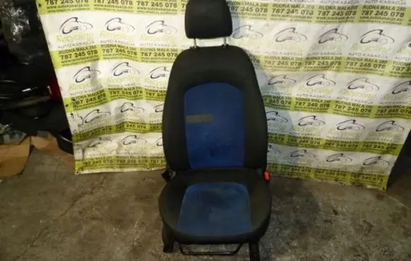 Fiat Grande Punto Front passenger seat 
