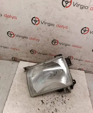 Nissan Navara D22 Headlight/headlamp 992268009
