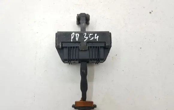 BMW 5 E60 E61 Front door check strap stopper