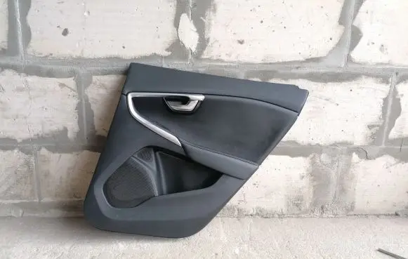 Volvo V40 Rear door card panel trim