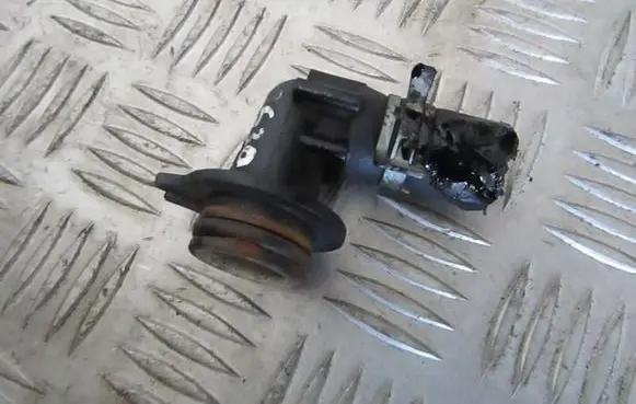 Ford Focus Engine coolant pipe/hose 6790862670