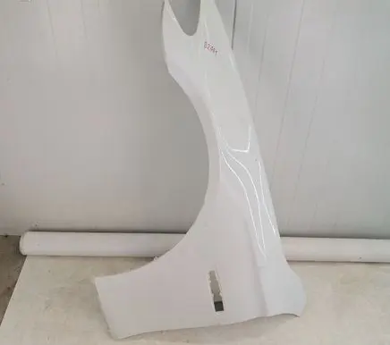 BMW 5 F10 F11 Fender B2441