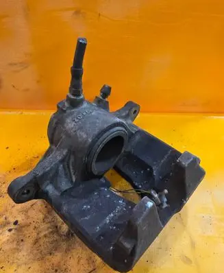 Mercedes-Benz E W211 Front brake caliper Z06028295LI