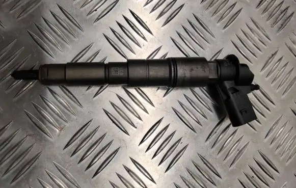 BMW 5 E60 E61 Fuel injector 0445115050