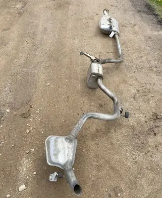 Chrysler Pacifica Muffler/silencer 