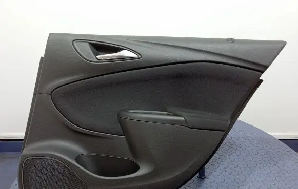 Bedford Astra Door card panel trim set 2514589