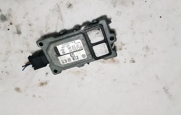 Mercedes-Benz E AMG W210 Reducing agents exhaust control unit 2108300672