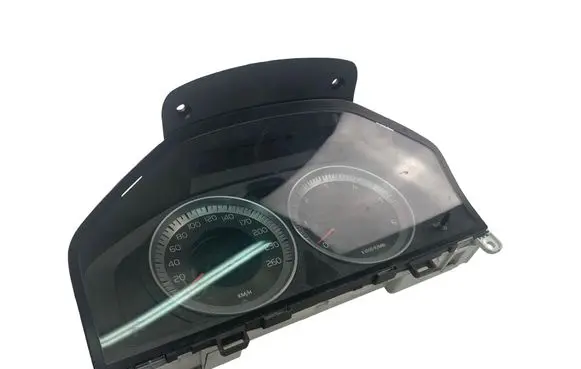 Volvo V60 Speedometer (instrument cluster) 31343325AA