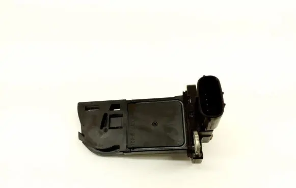 Toyota Urban Cruiser (XP110) Mass air flow meter 2220426010 AFH70M77