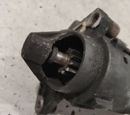 Peugeot 407 Starter motor 9662854080