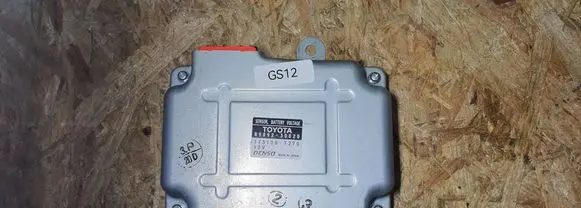 Lexus GS 300 350 430 450H Battery control module 8989230020 1751007270
