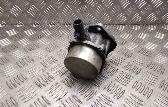 Renault Kangoo I Vacuum pump 8200577807 7006730300