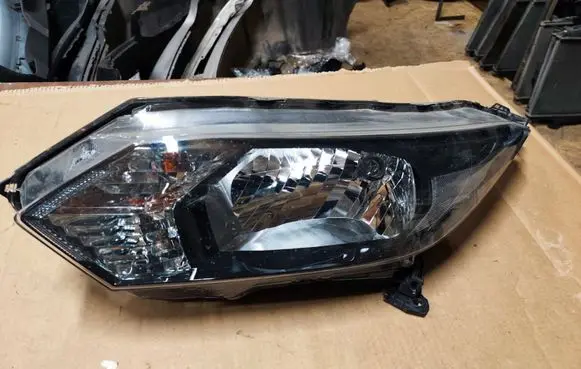 Honda HR-V Headlight/headlamp