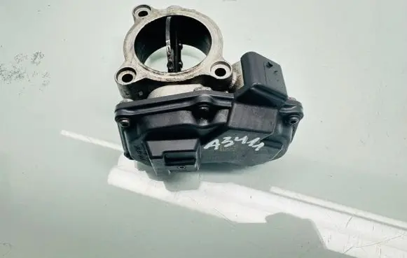 BMW X5 F15 Throttle valve 10378517 7810752 50836904