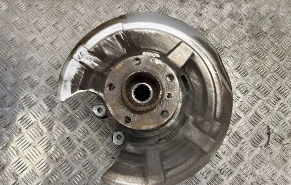 BMW 6 F12 F13 Rear wheel hub 6796146 6784901 34526784901