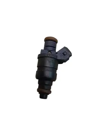 Audi A6 S6 C5 4B Fuel injector 078133551L