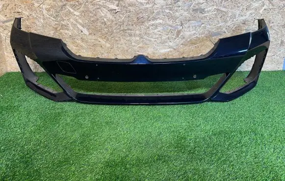BMW 5 G30 G31 Front bumper 8098644