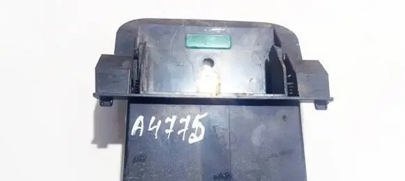 Car ashtray