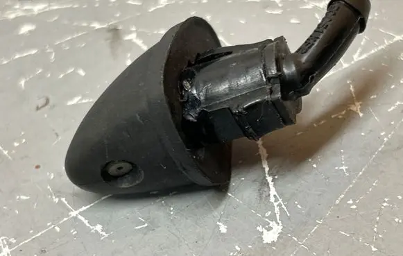 KIA Sorento Rear window washer spray nozzle ECC51KF2