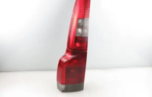Volvo V70 Rear/tail lights 9154493 9154497