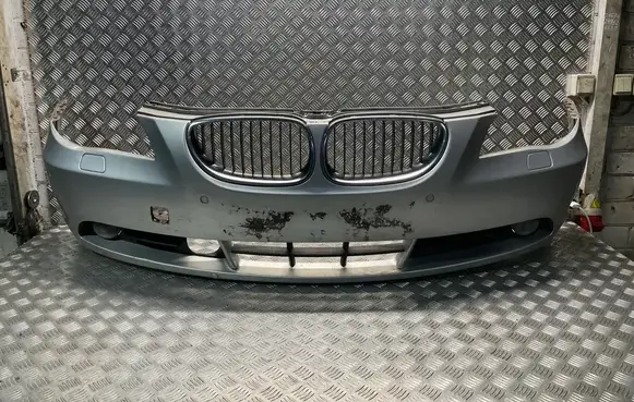 BMW 5 E60 E61 Front bumper 7033694 11460915