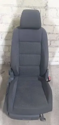 Volkswagen Touran I Front passenger seat 1k4881106ga