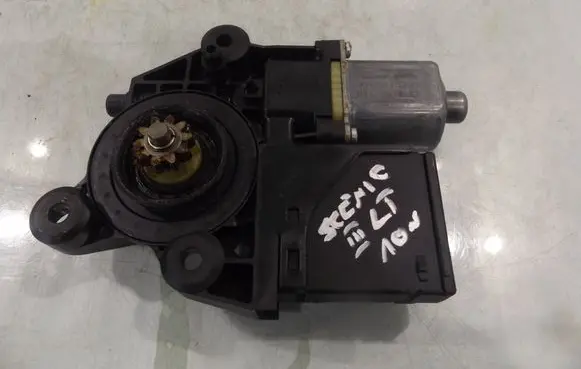 Renault Scenic III - Grand scenic III Rear door window regulator motor 827310166R