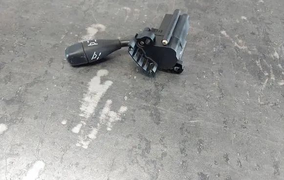 Mercedes-Benz S W220 Steering wheel adjustment handle/lever A0005453022 01411611