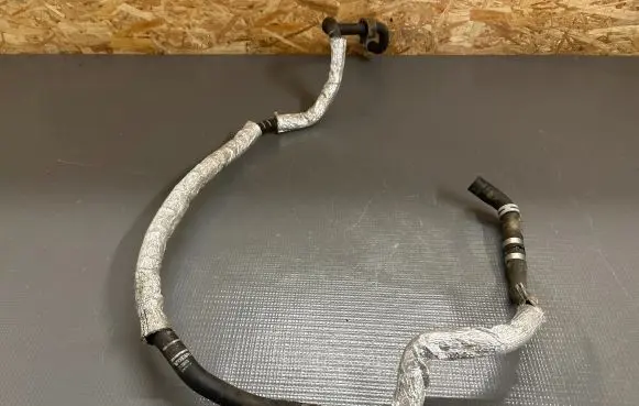 Volvo XC90 Engine coolant pipe/hose 31368128