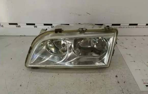 Volvo S40, V40 Headlight/headlamp 087731109 0877311091
