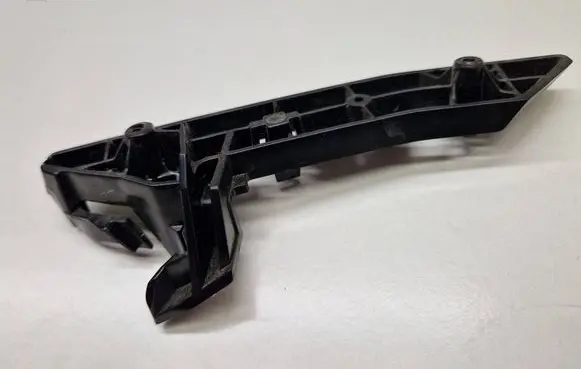 BMW 2 Active Tourer U06 Front bumper mounting bracket 8737172