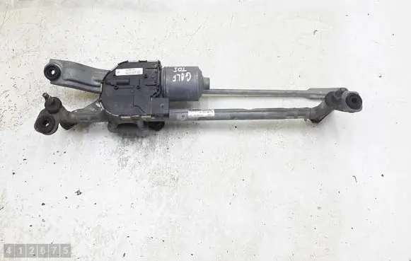 Volkswagen Golf VII Front wiper linkage 