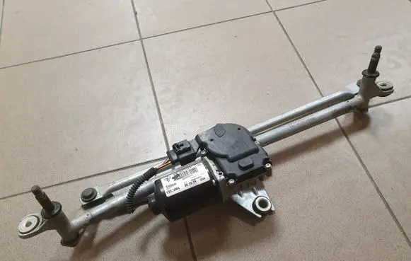 Porsche Macan (95B) Front wiper linkage and motor 95B955114C